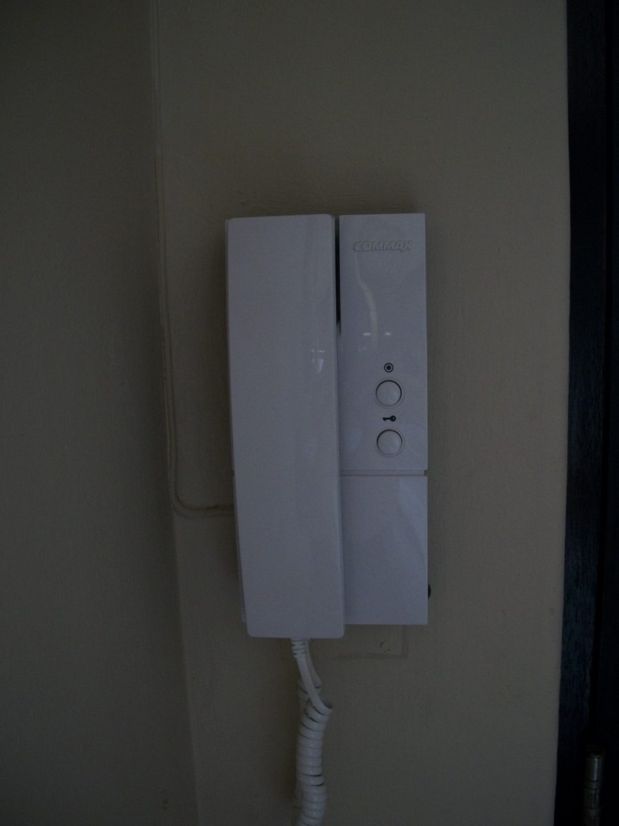 Installed intercom handset